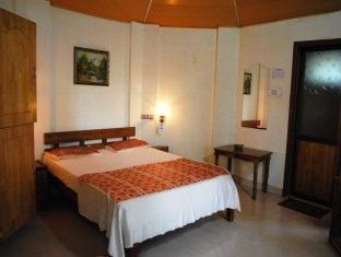 Woodhouse Beach Resort Varkala Exterior foto